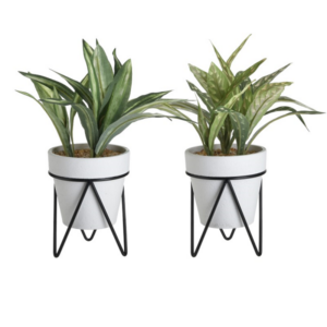 Τεχνητό φυτό σε γλάστρα