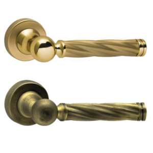 Πόμολο πόρτας με ροζέτα 1030